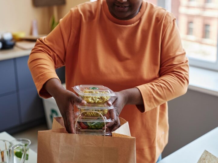 Porównanie popularnych rodzajów diet pudełkowych – wege, keto, low IG, standard