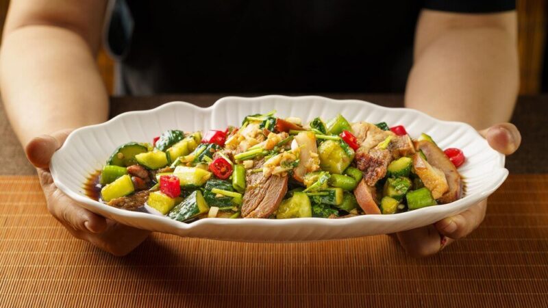 Niskokaloryczne kolacje do 300 kcal – przepisy i pomysły