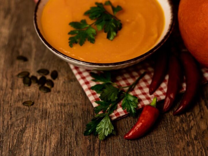 Zupa krem z pieczonej papryki i pomidorów