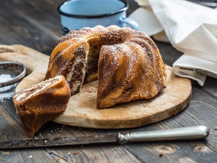 Babka piaskowa – przepis na puszyste, klasyczne ciasto