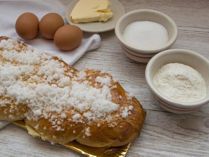 Ciasto drożdżowe – sprawdzony przepis na puszyste ciasto