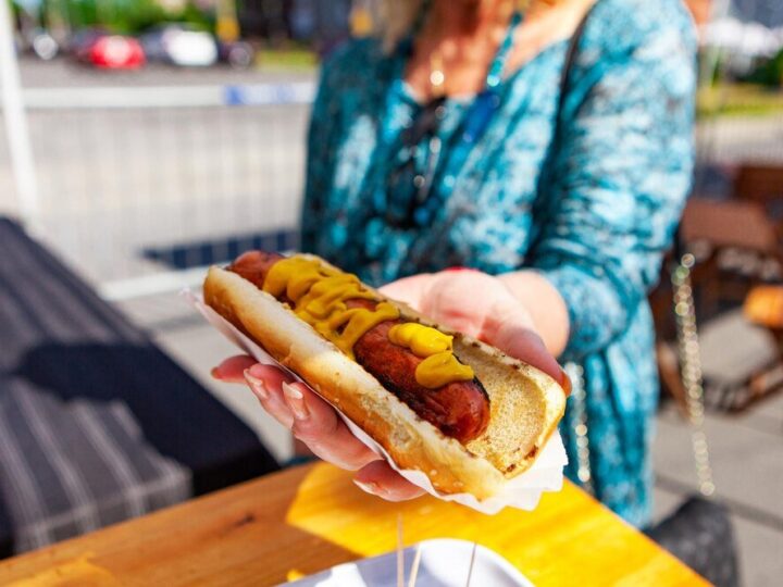 Domowe hot dogi – jak zrobić lepsze niż z budki