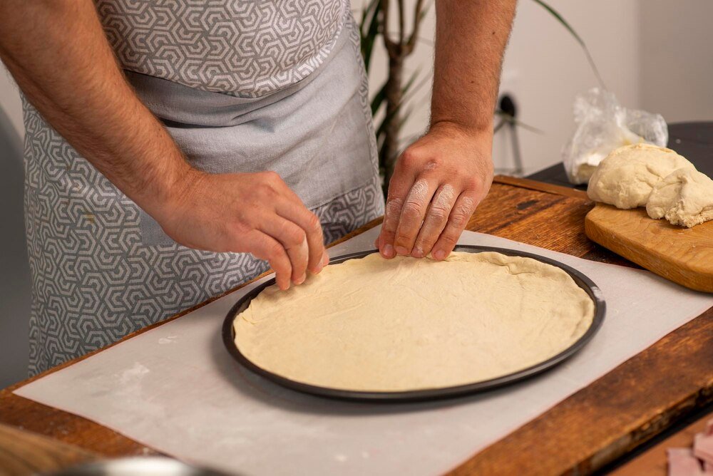 Jak przechowywać ciasto na pizzę: sprawdzone metody i porady