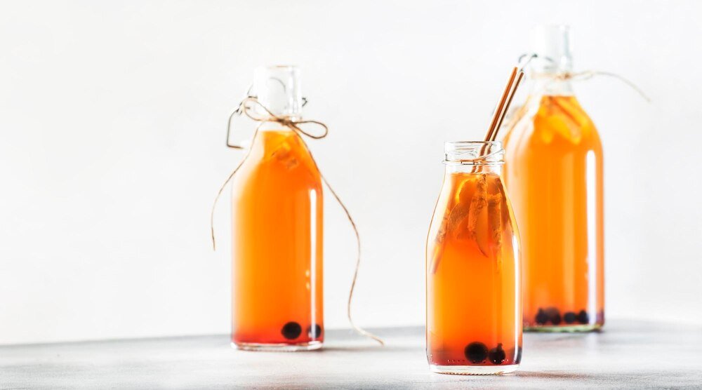 Kombucha – przepis na domowy napój probiotyczny