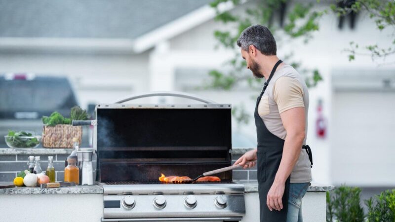 Jak grillować na grillu gazowym – praktyczne wskazówki dla początkujących