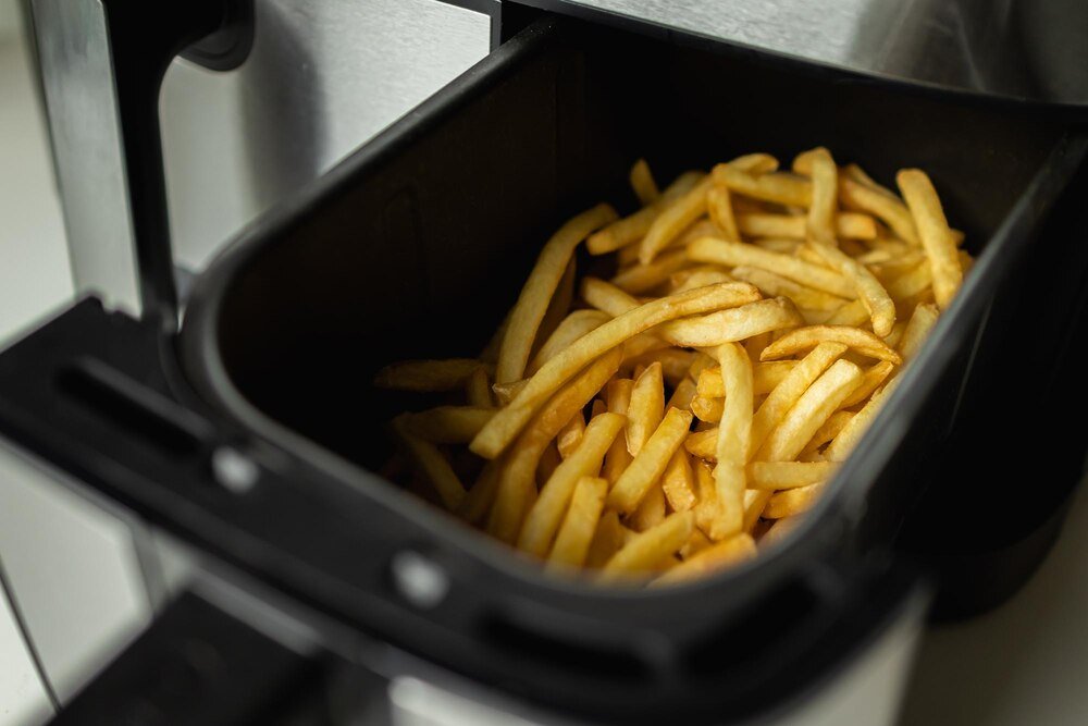 Mrożone frytki z frytkownicy beztłuszczowej – czas i temperatura